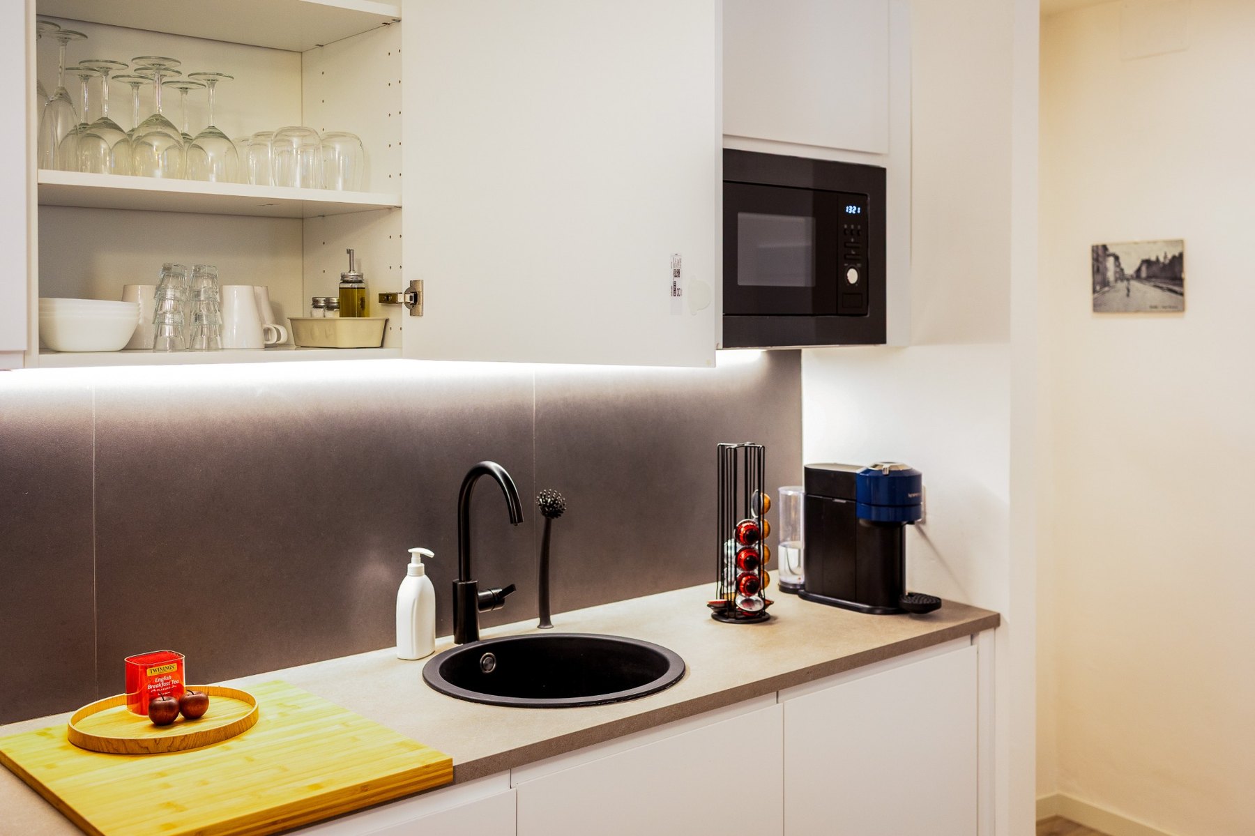 Kitchen details and Nespresso